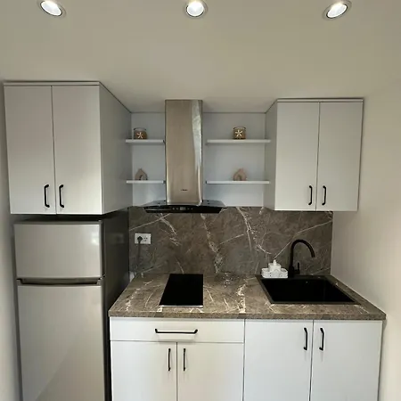 Green Cottage Villa *